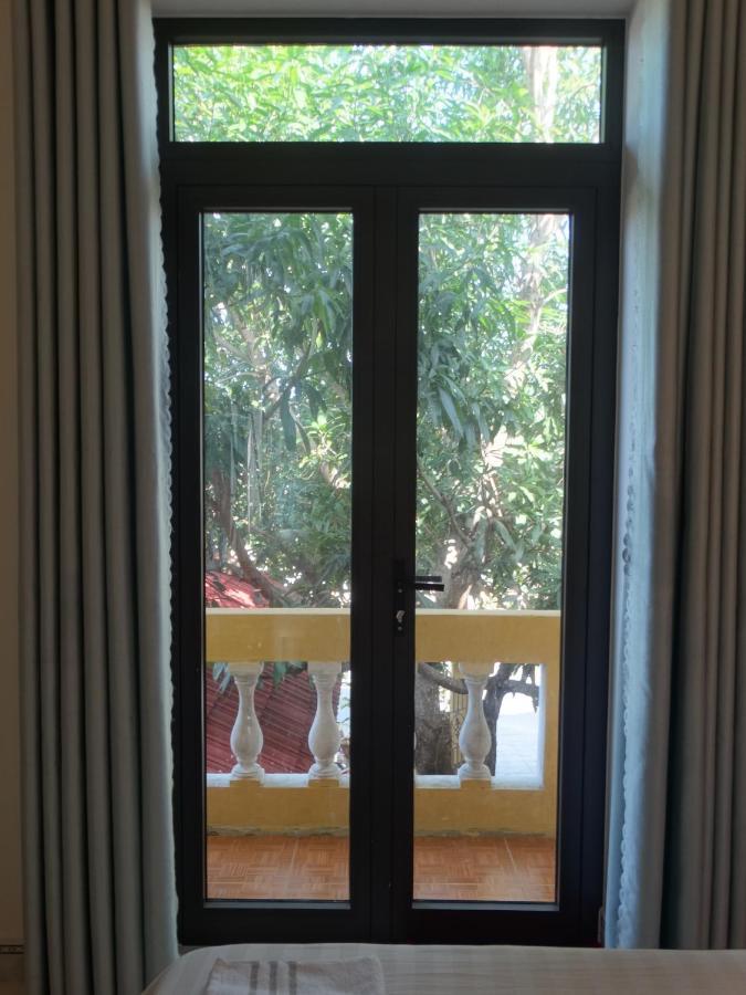 Yellow House Homestay Hoi An