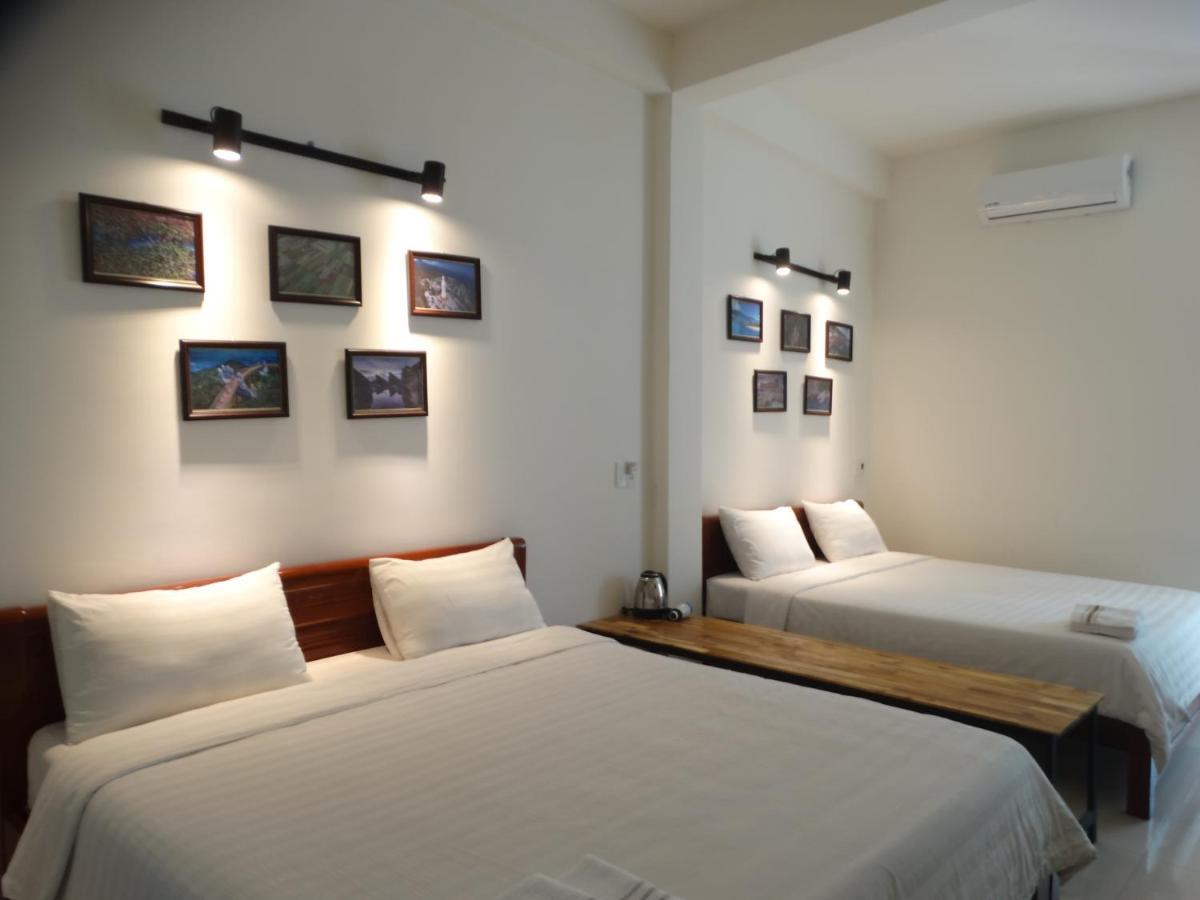 Homestay Yellow House