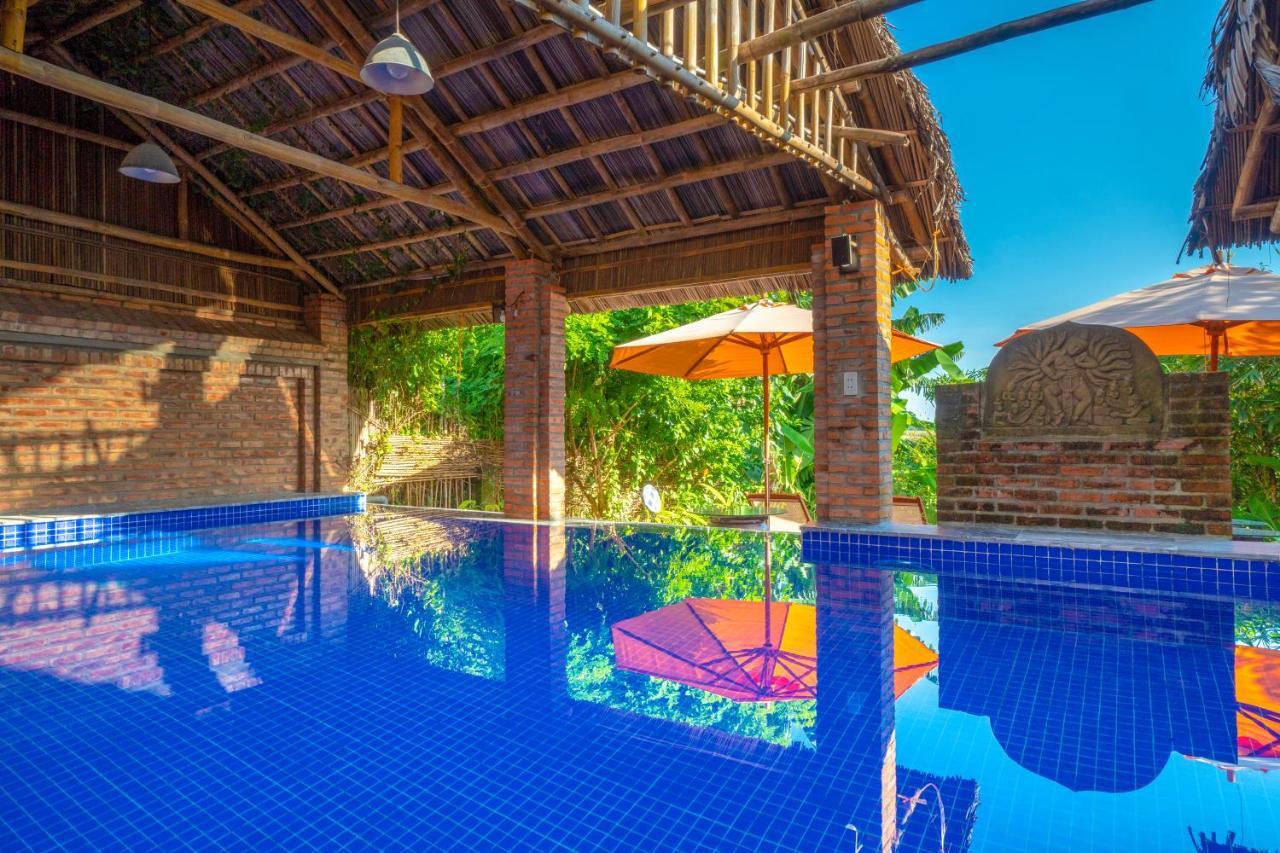 Calm House Hotel Hoi An 1 2*