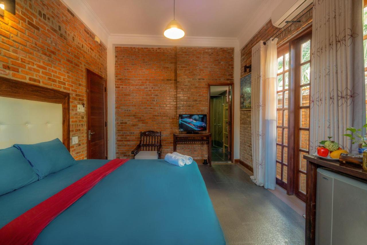Calm House Hotel Hoi An 1 2*
