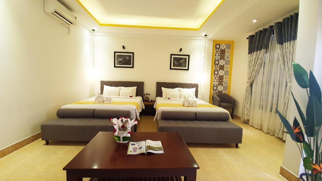 Au Boutique Hotel