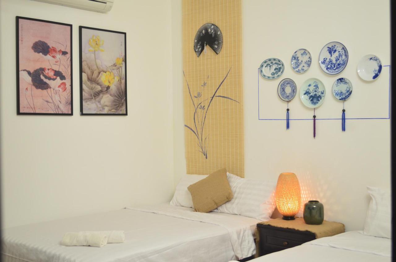 Corner Night Market Homestay *