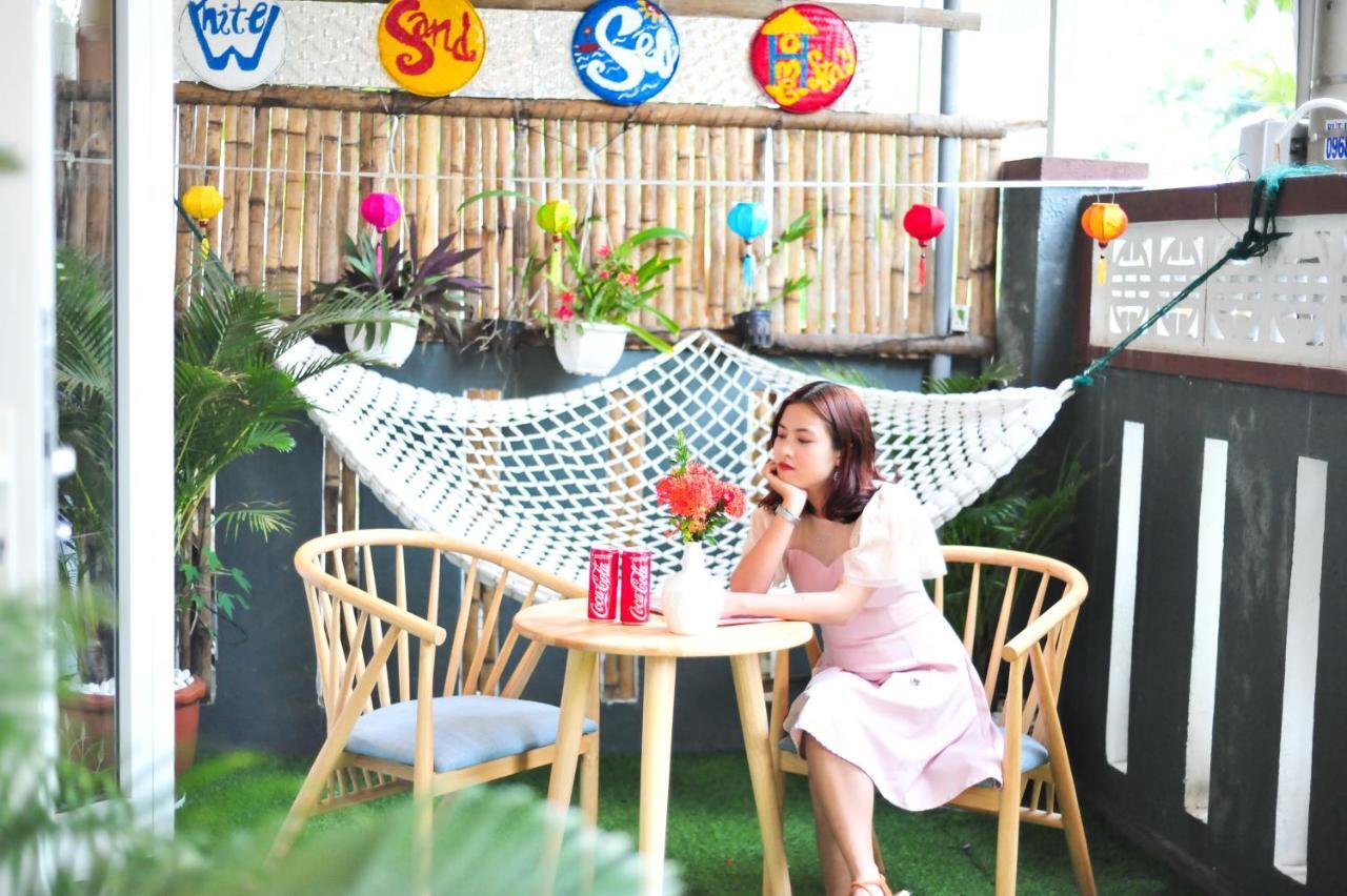 Nhà Dân Biển Cát Trắng An Bàng *