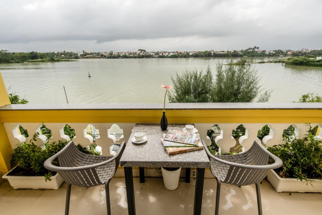 Hotel Triple Riverside Hoian