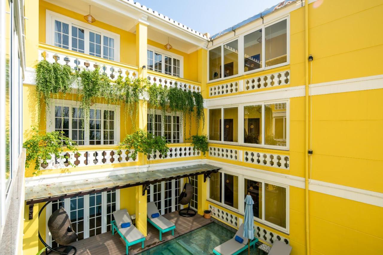 Triple Riverside Hoian Hotel 3*