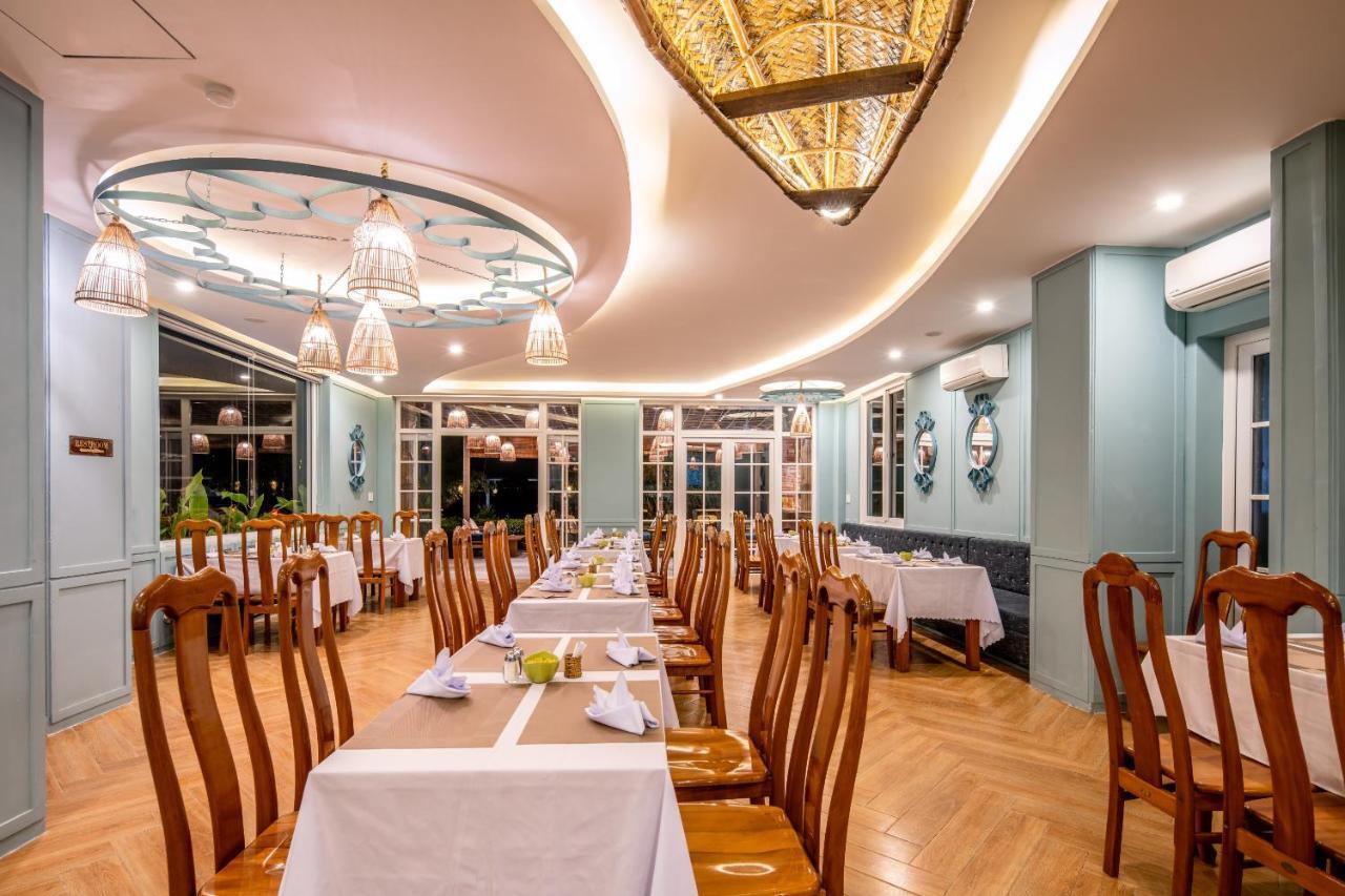 Triple Riverside Hoian Hotel