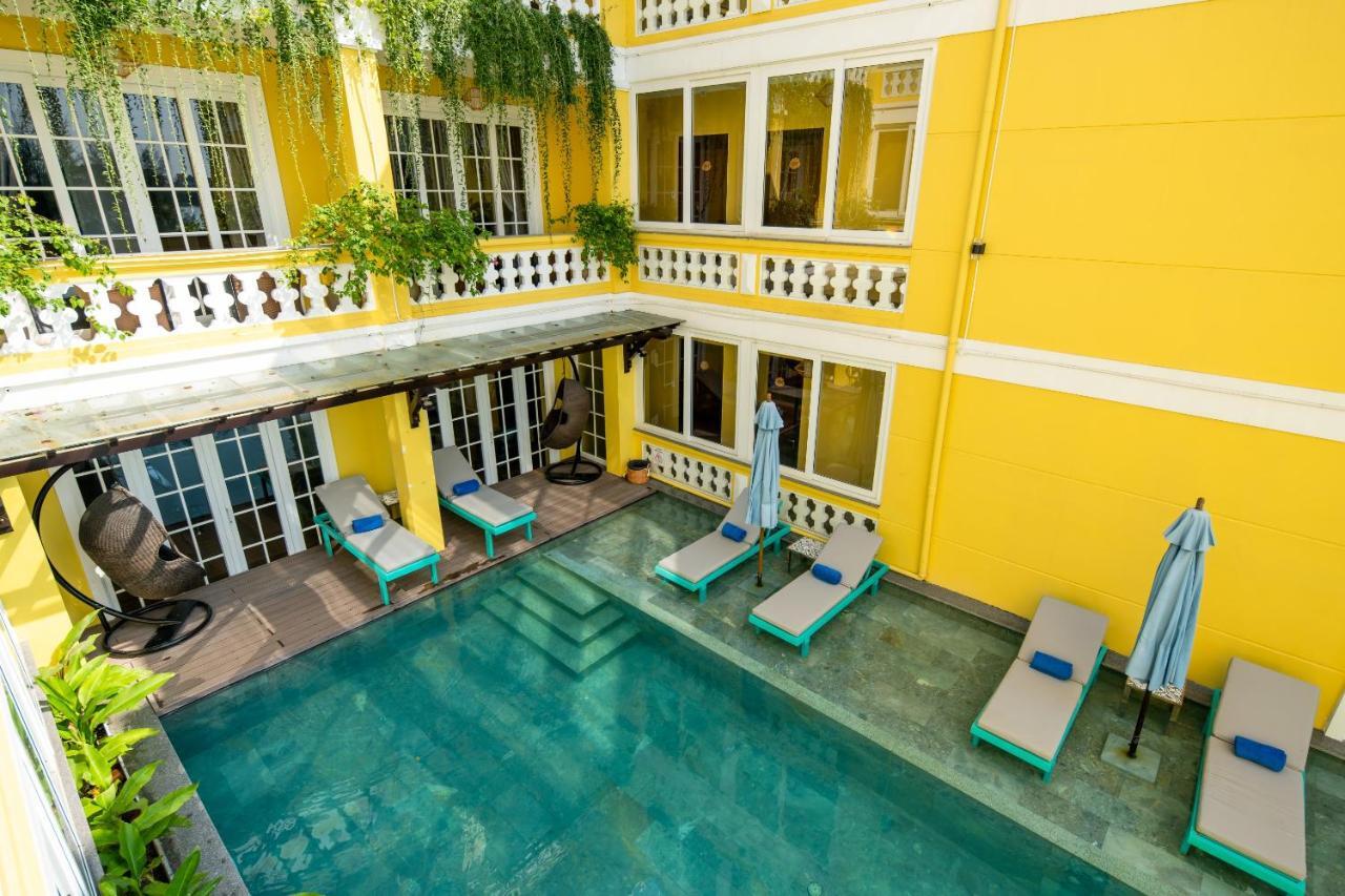 Triple Riverside Hoian 3*