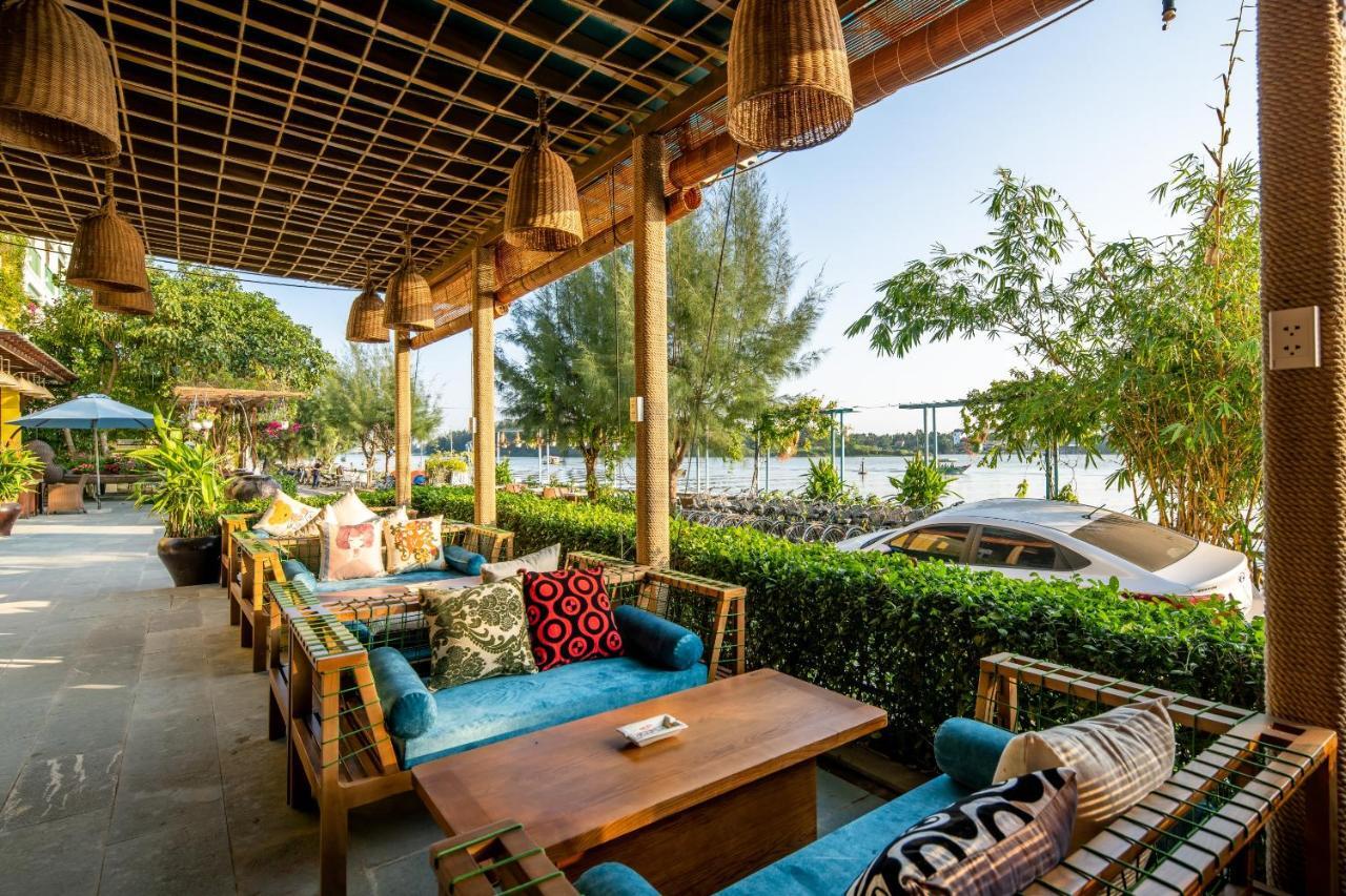 Hotel Triple Riverside Hoian 3*