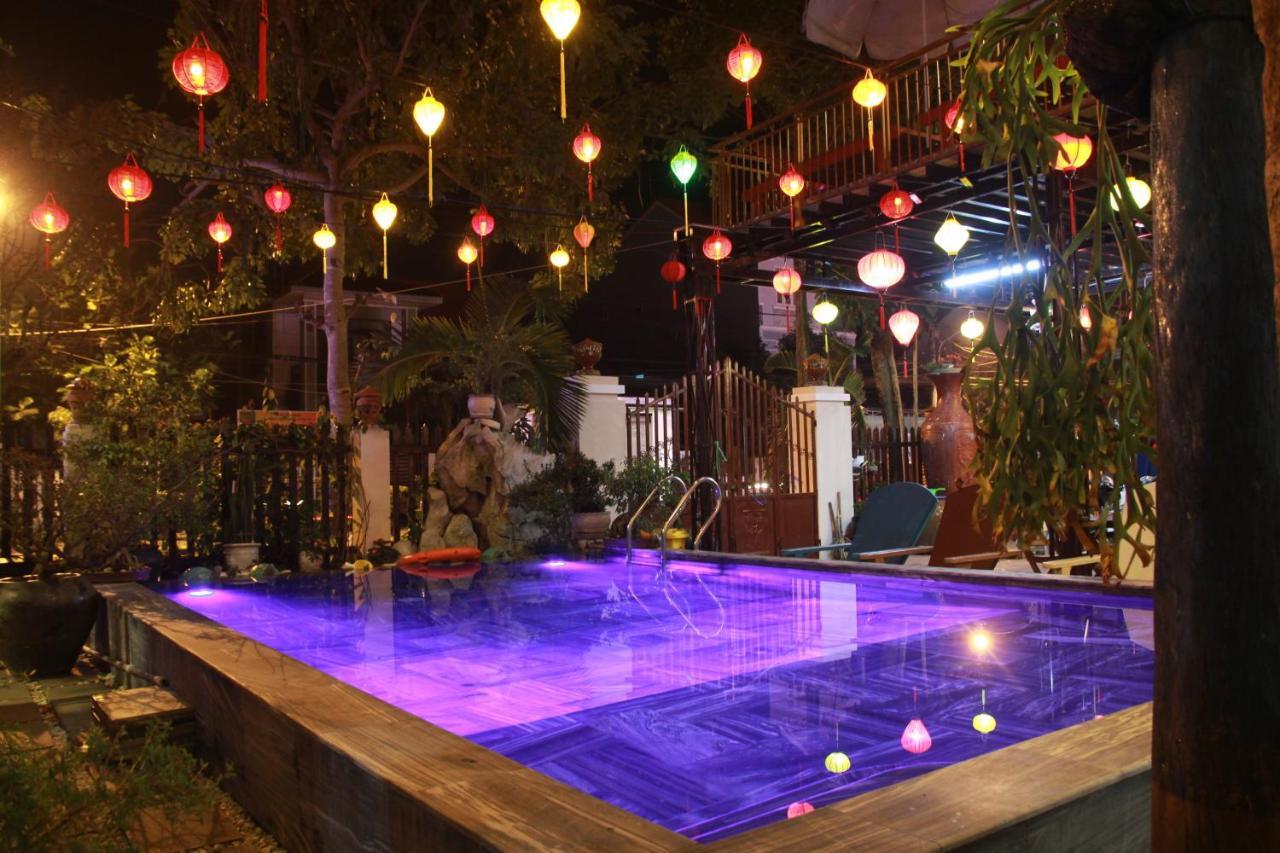 Golden Horse * Hoi An