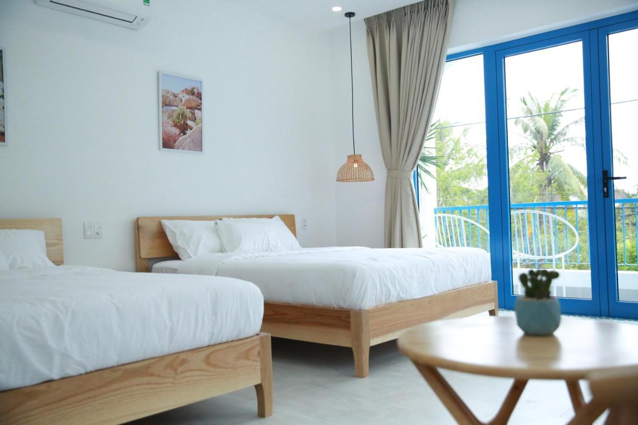 Vila Santorin Hoian