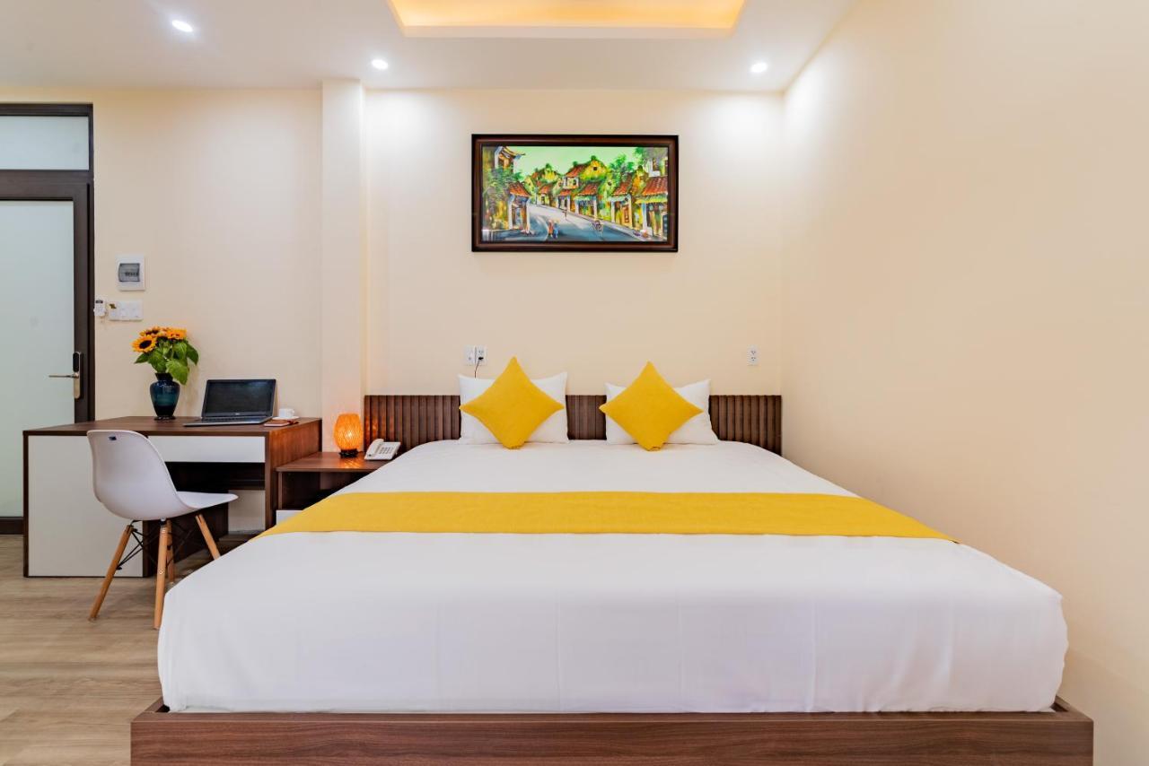 Hill 2* Hoi An