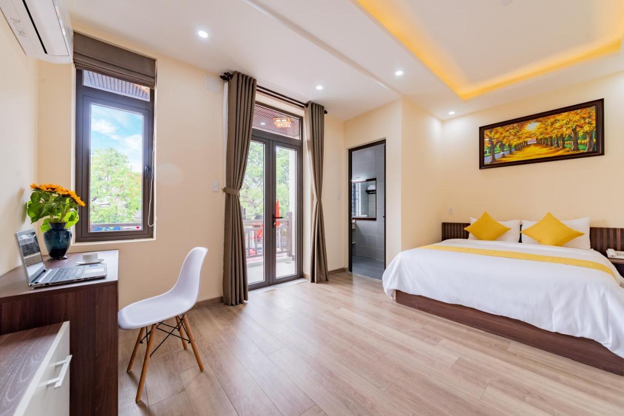 Hill 2* Hoi An
