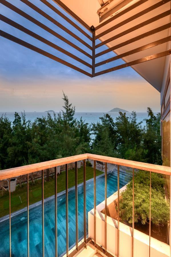 Ha Ocean Front