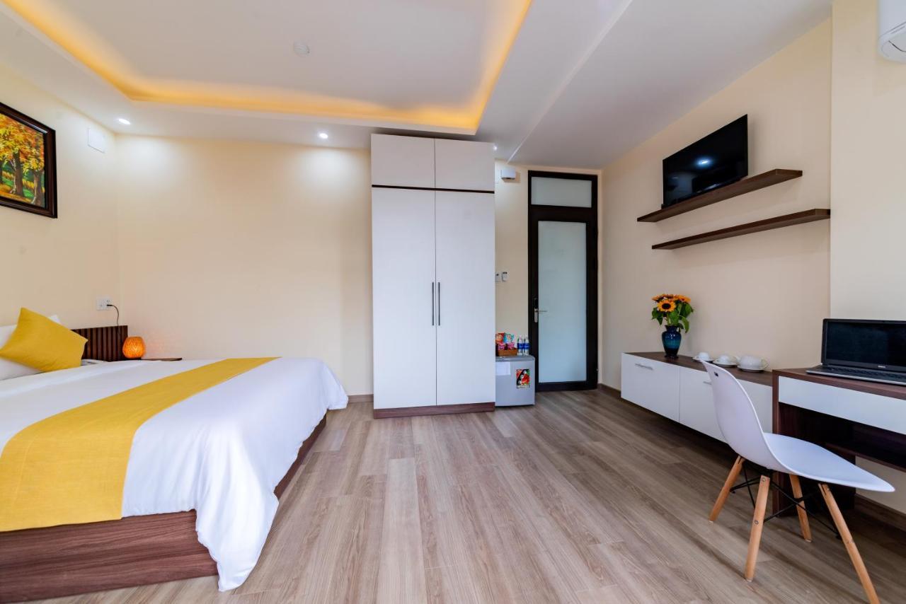 Hill 2* Hoi An