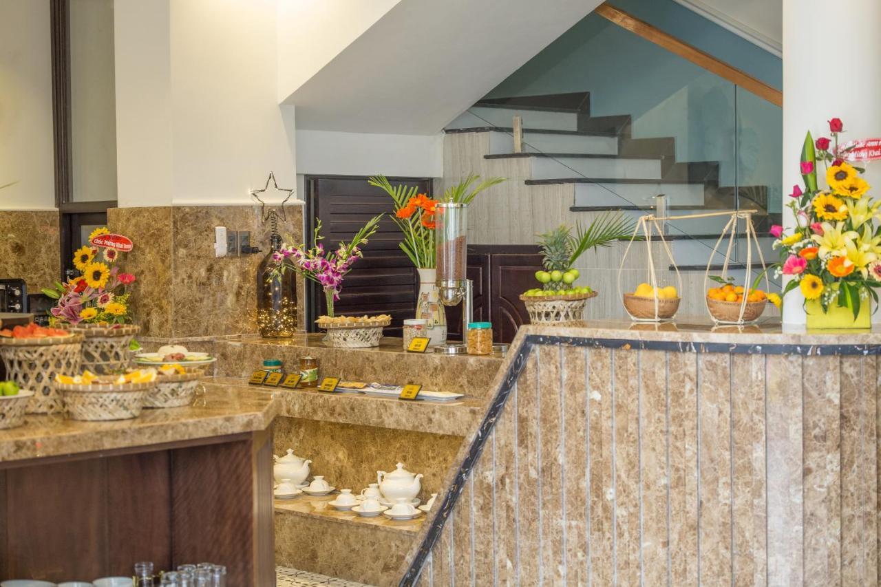 Hoang Trinh Hotel 2*