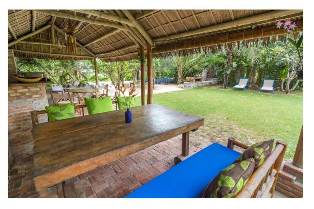 Barefoot Beach House Hoi An