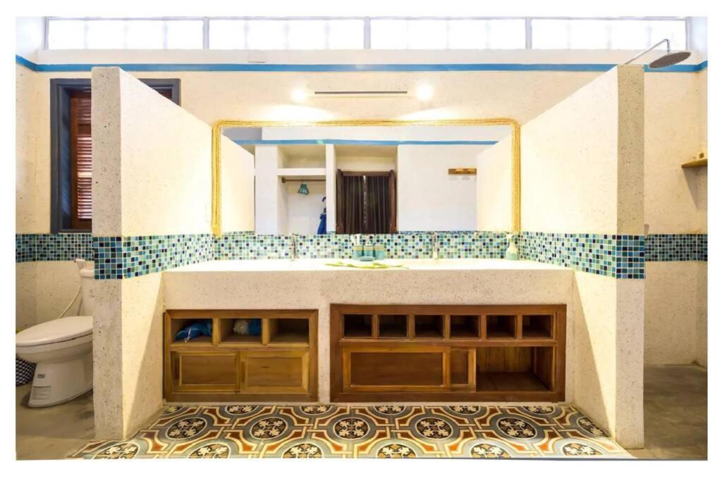Barefoot Beach House