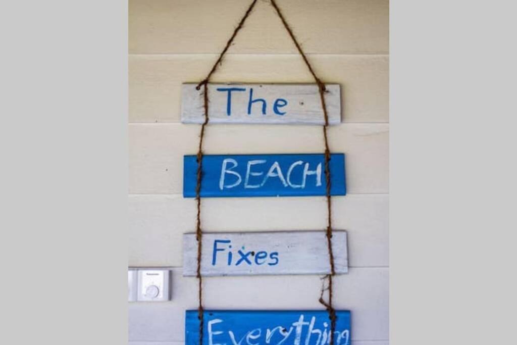 Holiday home Barefoot Beach House
