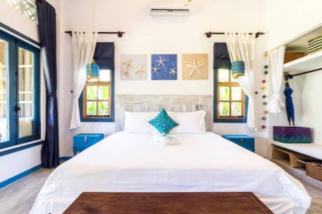 Barefoot Beach House