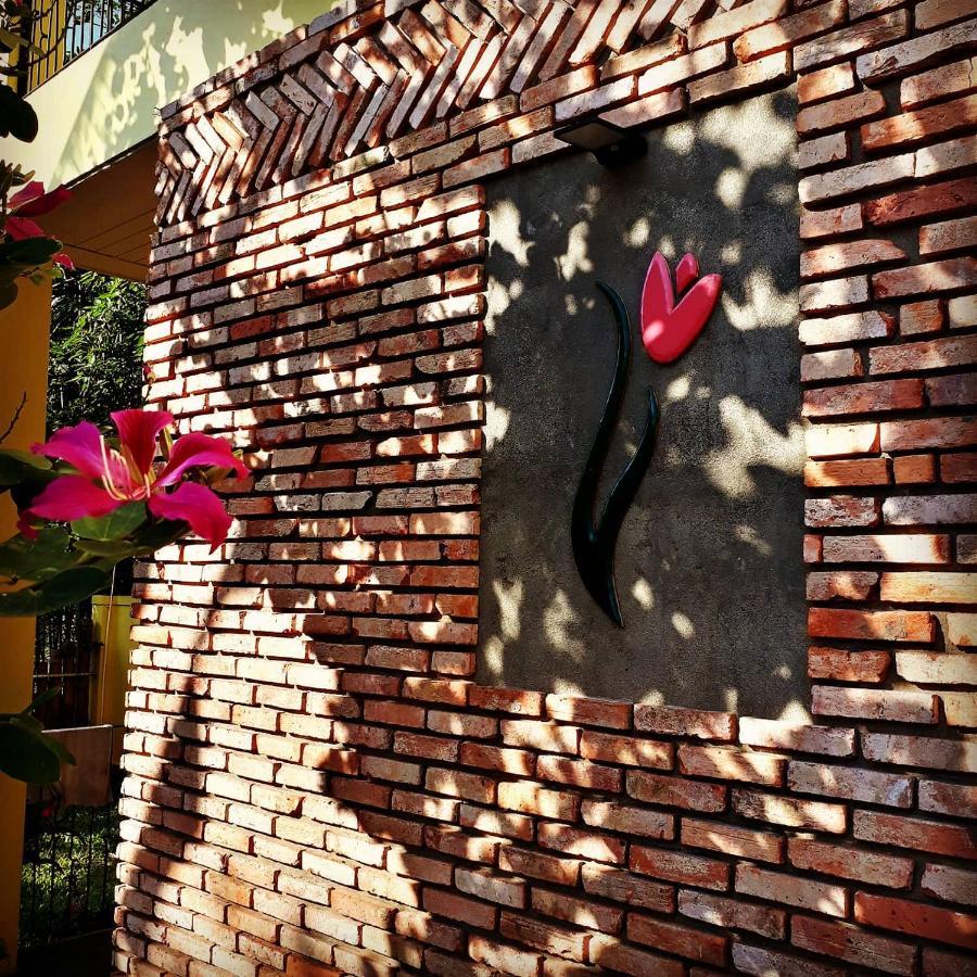 Hotel Pink Tulip 3*