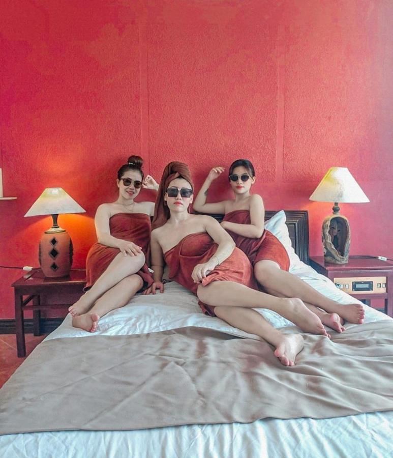 Cococha Villa-1001 Insta Photos (adults Only) *