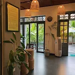 Tropical Home Villa