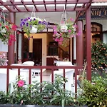 Nhi Trung Hotel