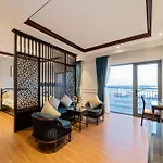 Eco Lux Riverside Hotel & Spa