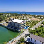 Hestia Hamy Beach House