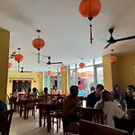 Bed Station Hostel&Pool Bar Hội An  Former Sunflower