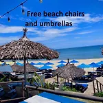 Dolphin Homestay Hoi An