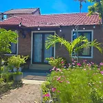 Dragon Sea Homestay