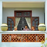 Blue Clouds Homestay