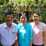 Leaf Homestay