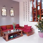 White Lion House