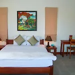 Ao Lang Villa