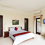 Viet Nhat Homestay