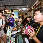 Tribee Kinh Hostel & Bar