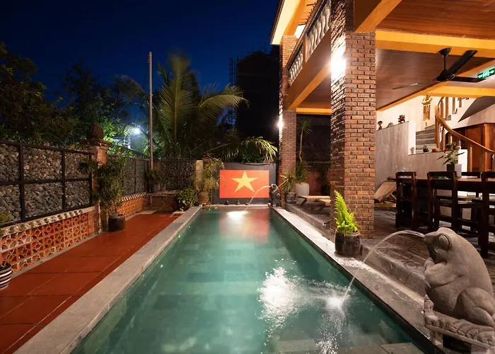 Hidden Beach Pool Villas