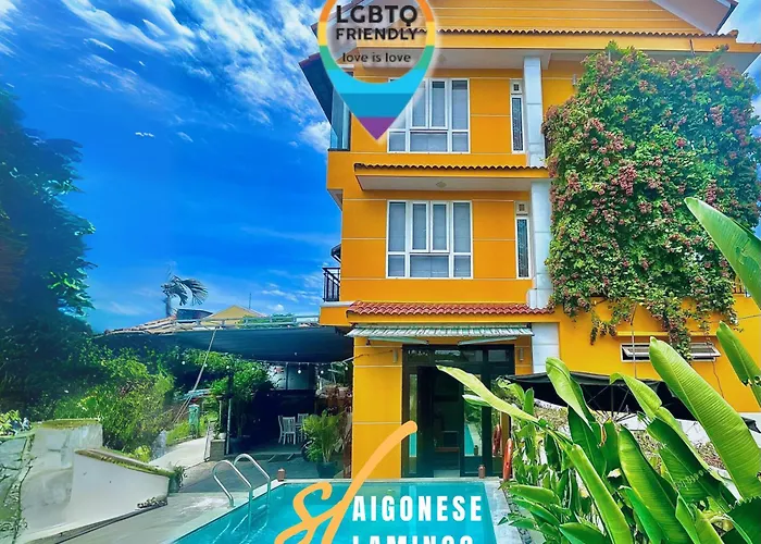 Flamingo Villa Homestay - Big Rooms With Balcony - Close To Hoi An Old Town 200M & Temple Bridge - Large Outside Pool For Sun Bathing