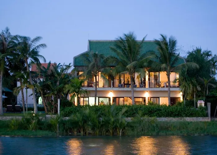 The Villa @ Red Bridge