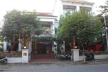 Thien Nga Center Hotel