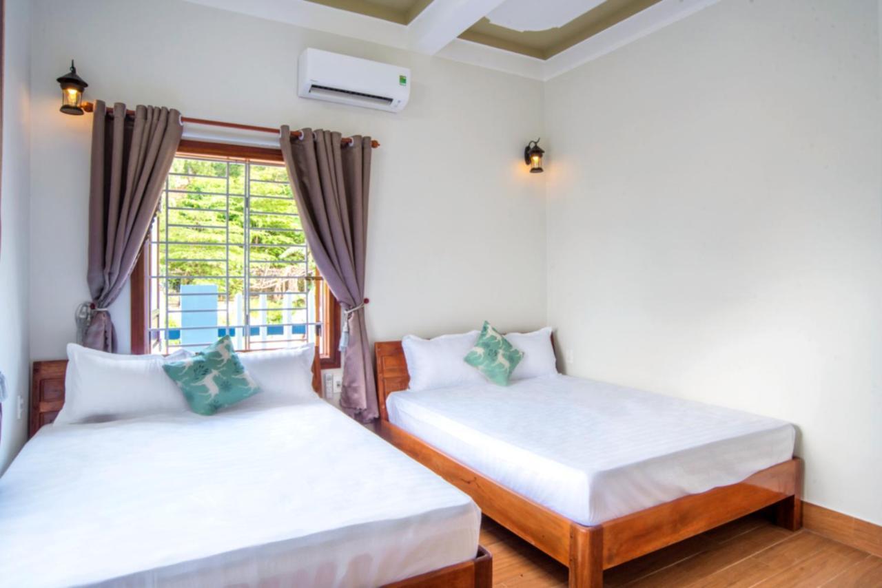 Công Mẫn Khách sạn hẻo lánh
