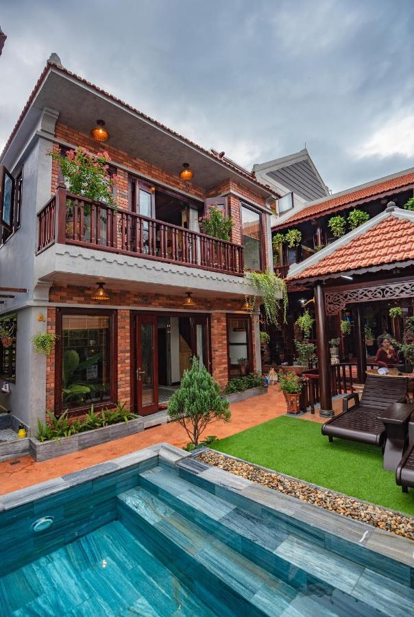 Art * Hoi An