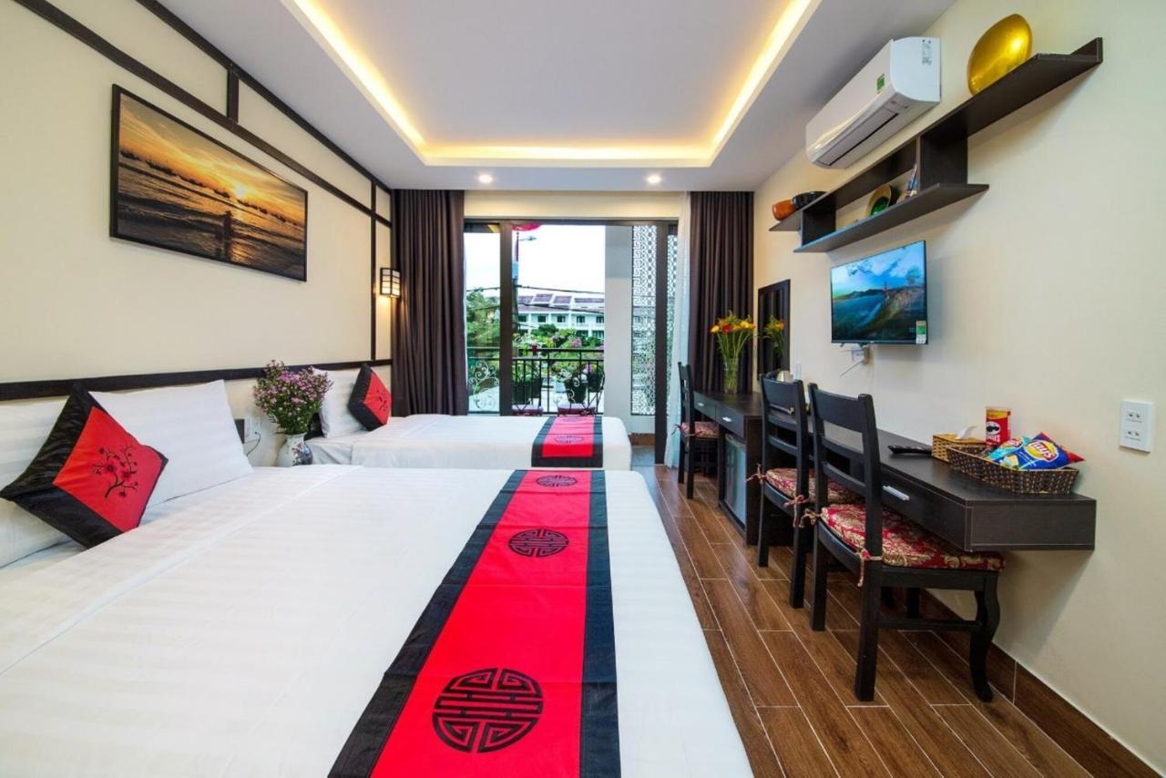 Riverland - Center Hoi An