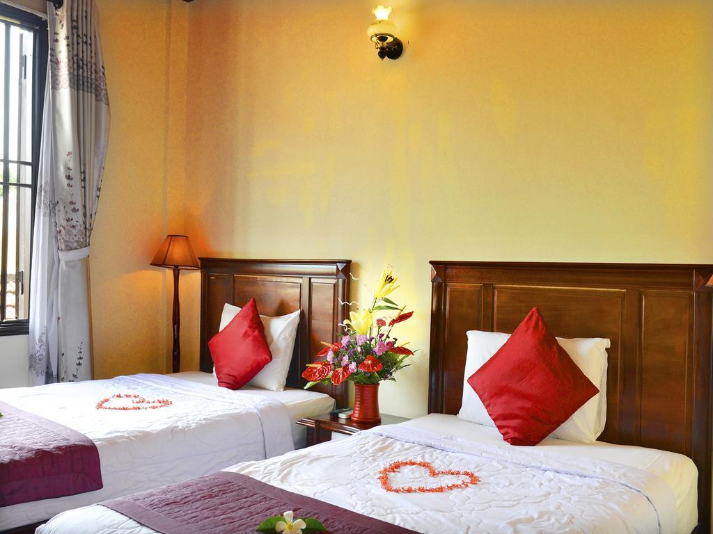 Hotel Huy Hoang River