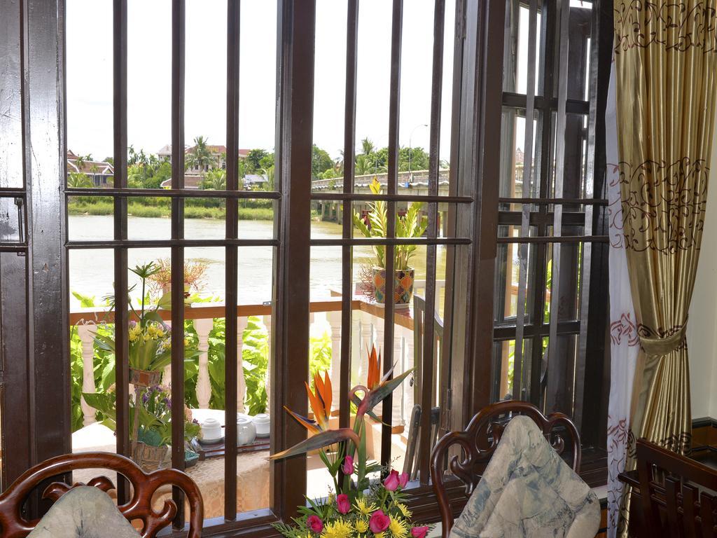 Huy Hoang River Hotel 3*