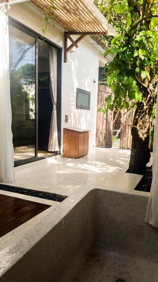 Mimi House Guest house *