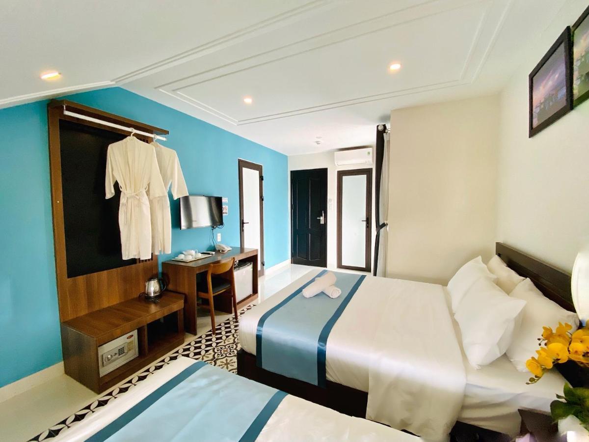 Grand Hoian 3*