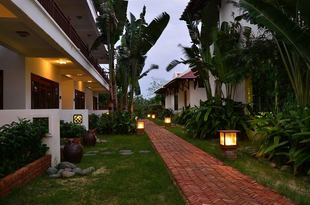 Hotel Riverside Bamboo 4*